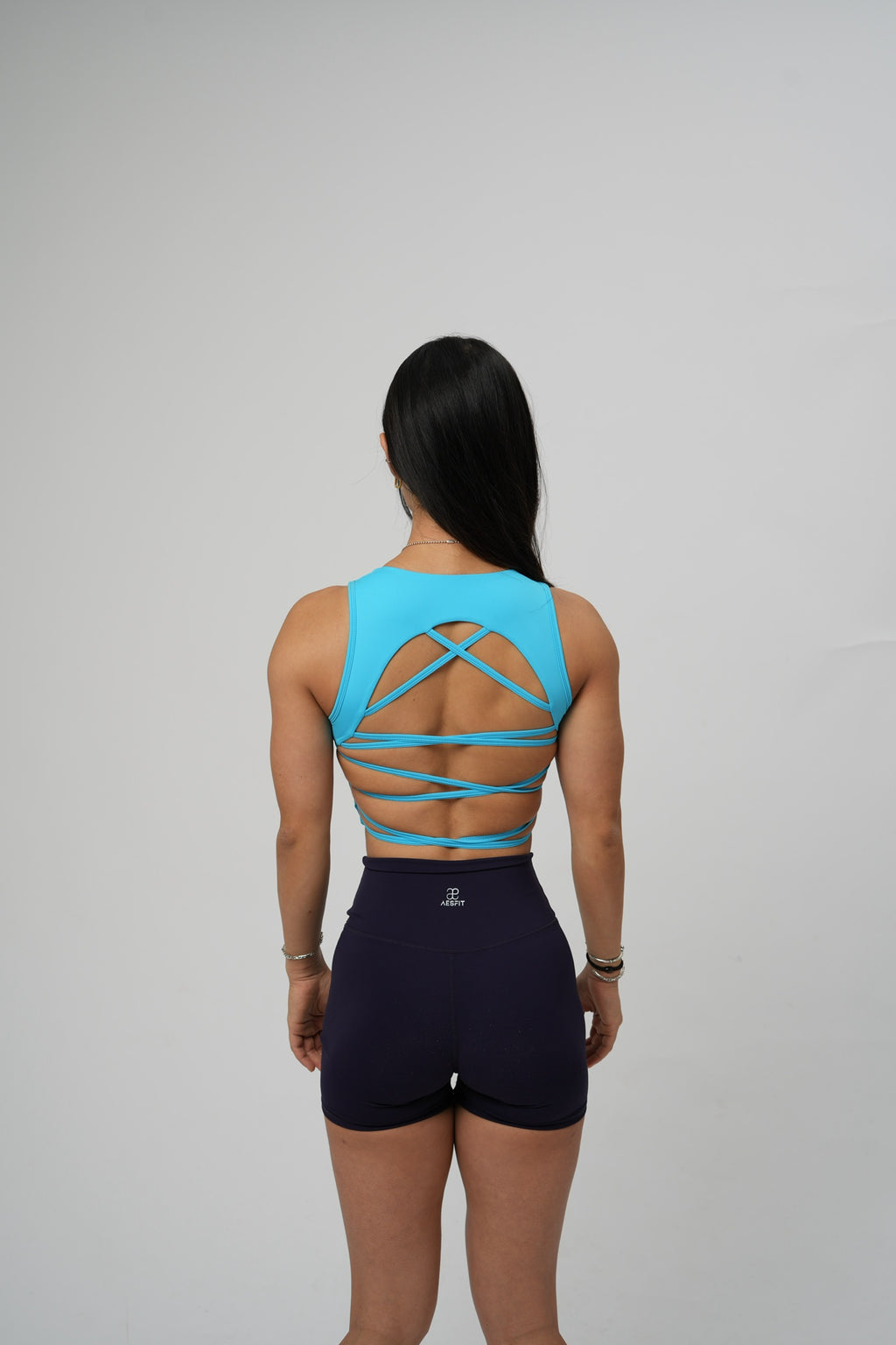 Aura Keyhole Breeze Cross-Back Crop