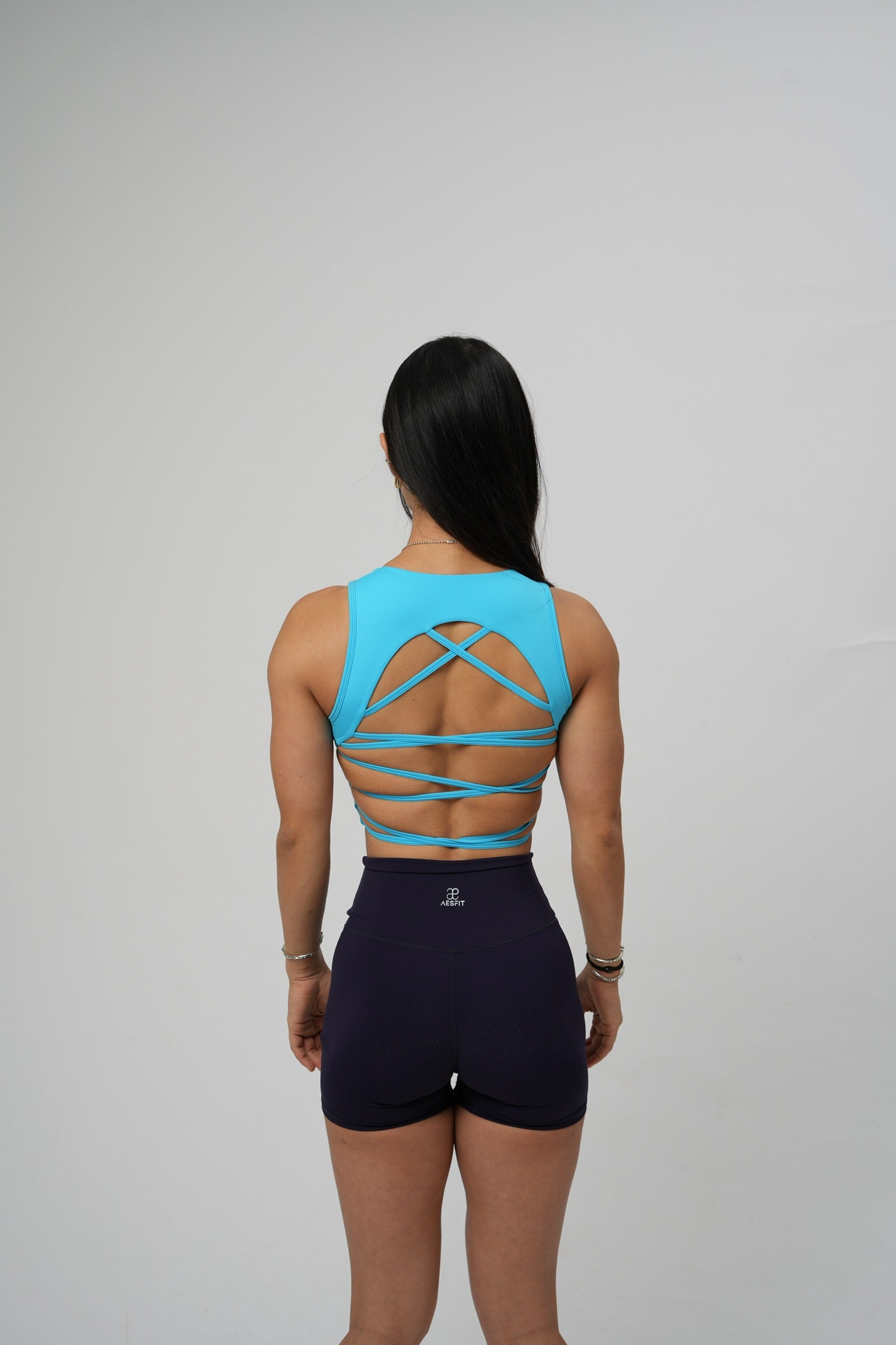 Aura Keyhole Breeze Cross-Back Crop