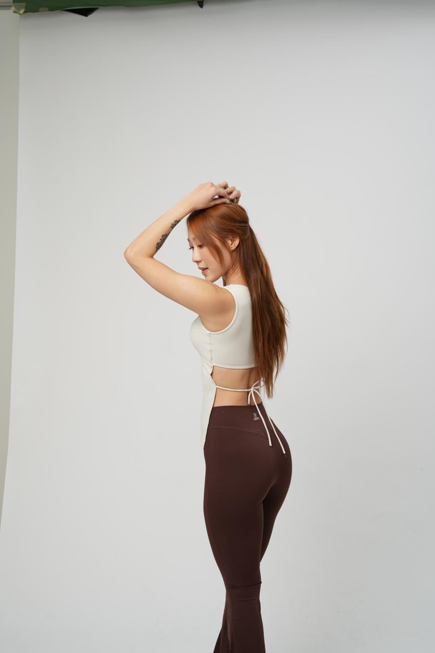 BACKLESS TIE-BACK CROP TOP（LIGHT CREAM)